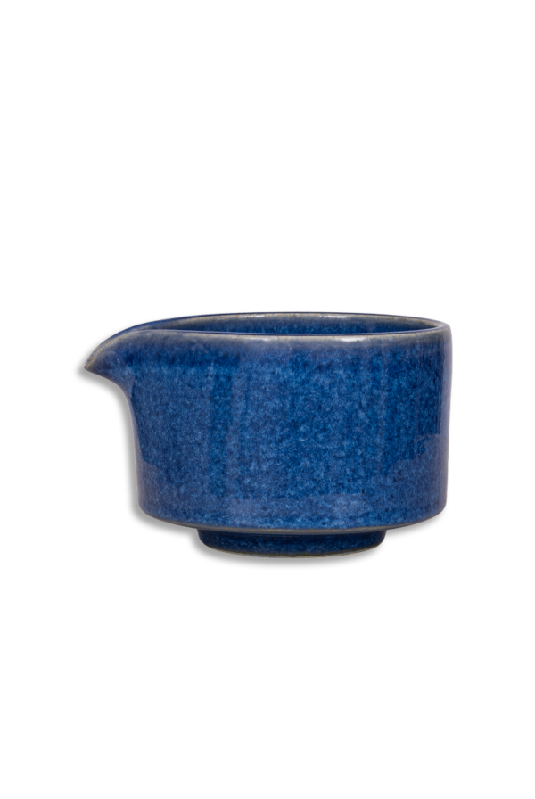 Matchawan Kaze matcha bowl with a spout